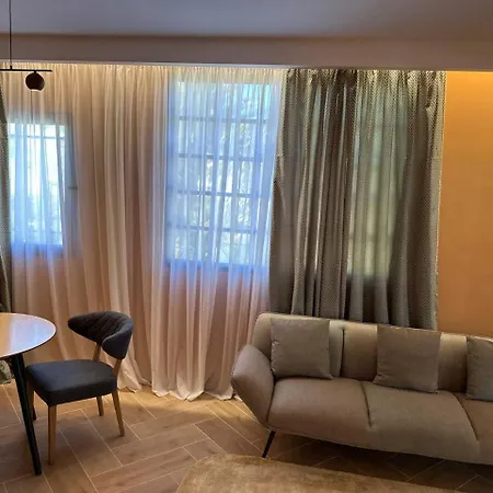 Miramar Boutique Adults Only Apartment